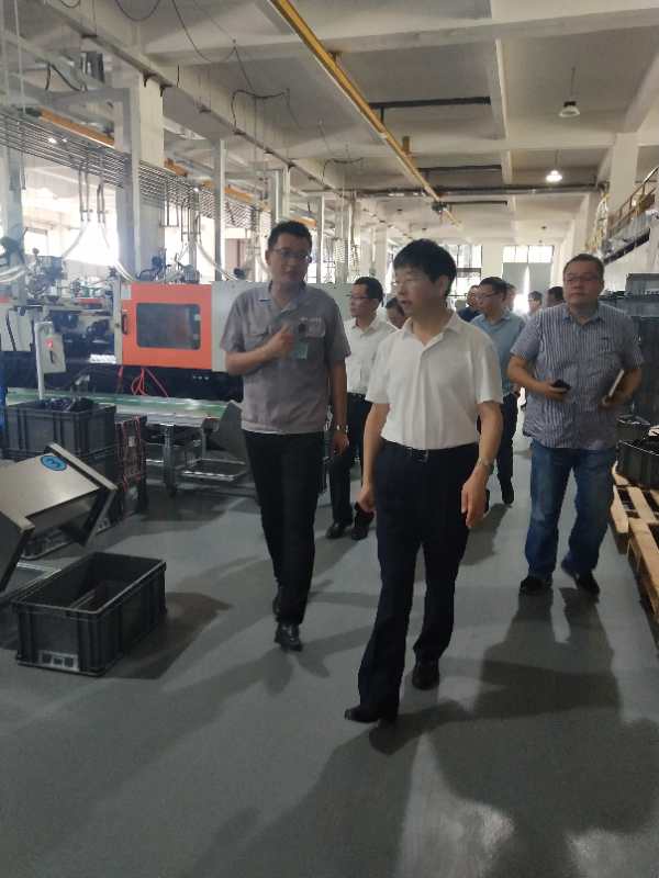 宜兴市委书记沈建莅临我司检查工作